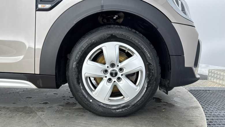 MINI Countryman 1.5 Cooper Classic 5dr Petrol Hatchback